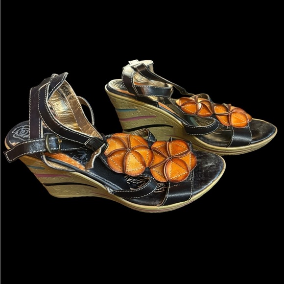 Elite platform wedges. - Picture 2 of 5